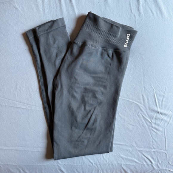DFYNE Gray Leggings - Picture 3 of 3